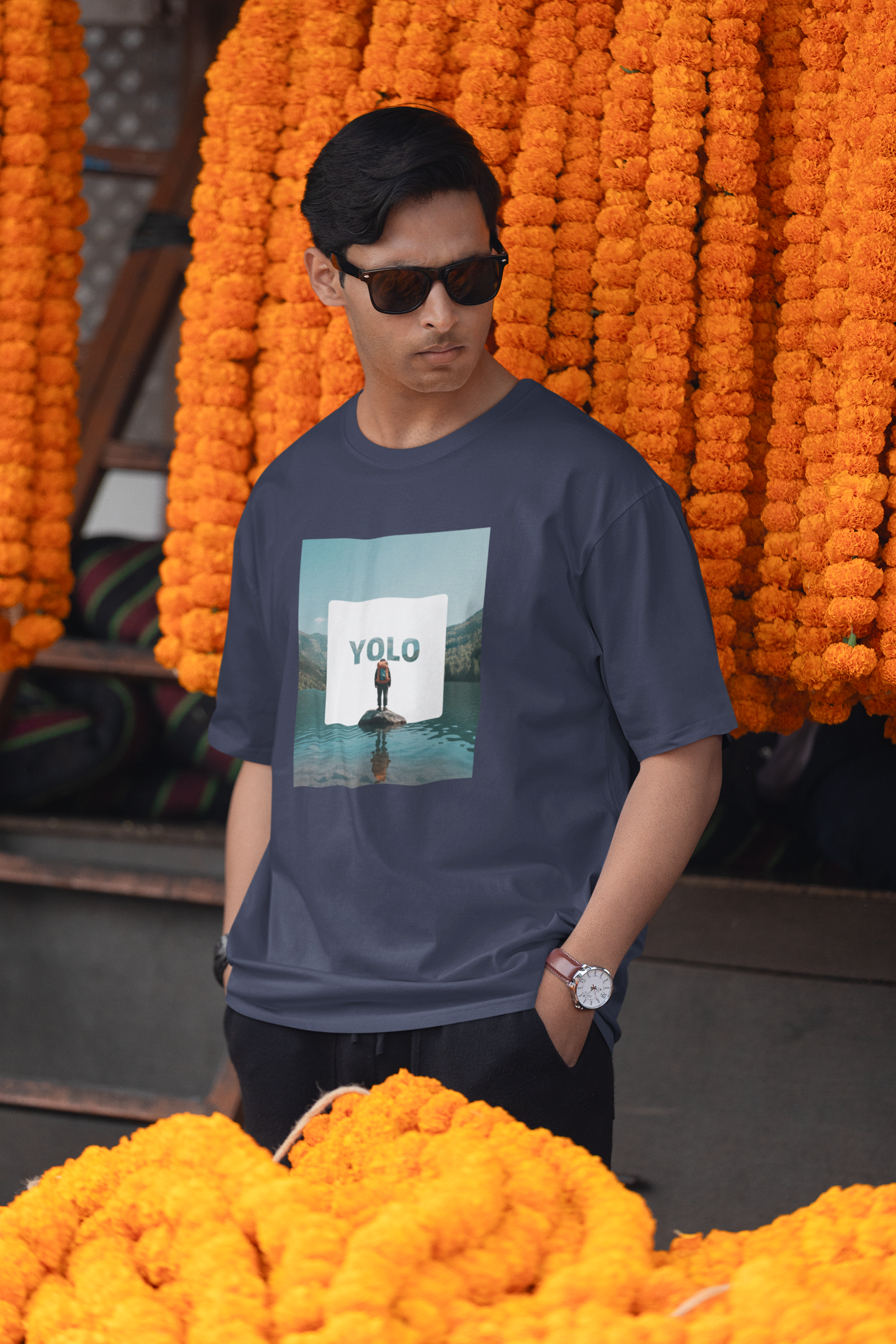 Yolo: Oversized T-shirt Oversized Standard T-Shirt Mango Kulfi